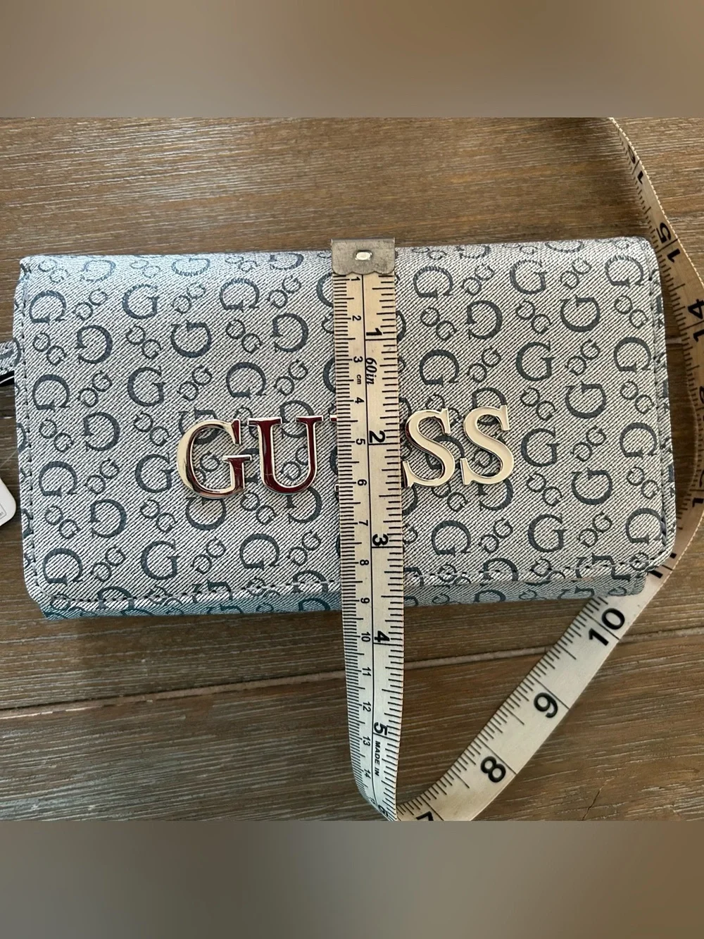 Guess nwt monogram